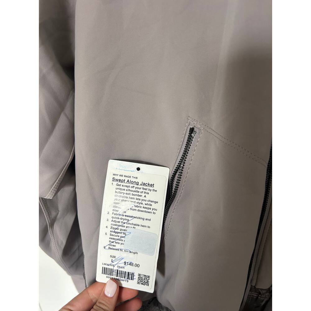 Lululemon Swept Along Jacket - Picture 4 of 7